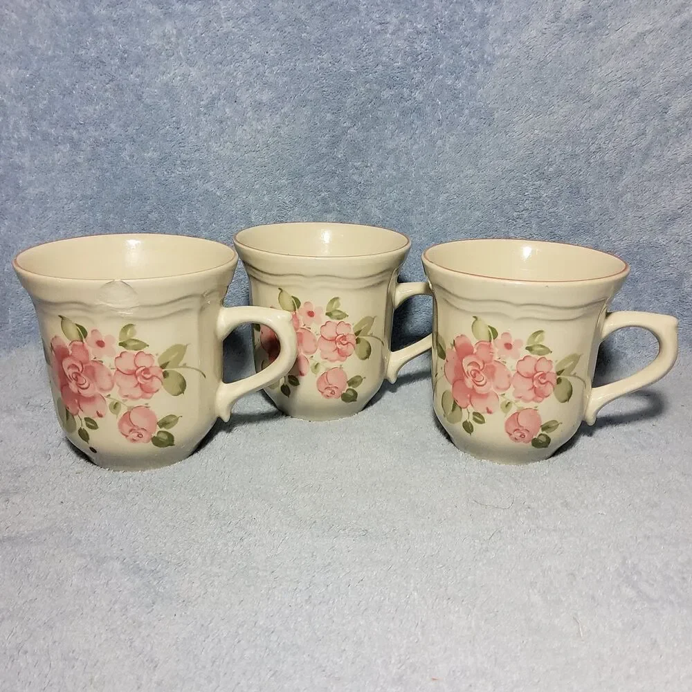Vintage Gibson Housewares Pink Rose Floral Coffee Mugs Tea Cups Set of 3 *CHIP*